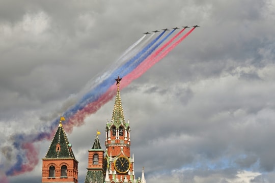 Ukraine tiếp tục tấn công Moscow bằng UAV trước thềm Ngày Chiến thắng