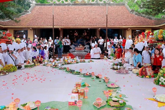 Trang trọng dâng hương tưởng nhớ công lao Hoàng tử Lang Liêu tại Đất Tổ