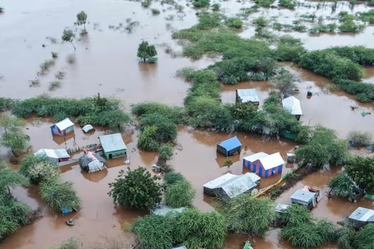 Phần lớn lượng phát thải toàn cầu là do 10% người giàu nhất gây ra