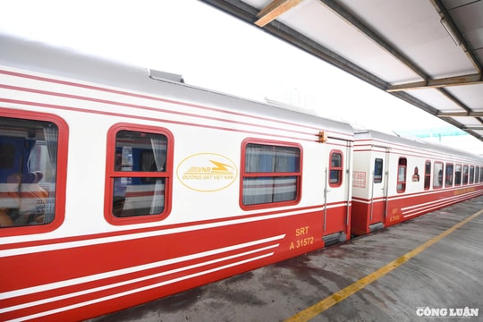 Thay đổi giá vé tàu khách hạng sang tuyến Hà Nội - Hải Phòng