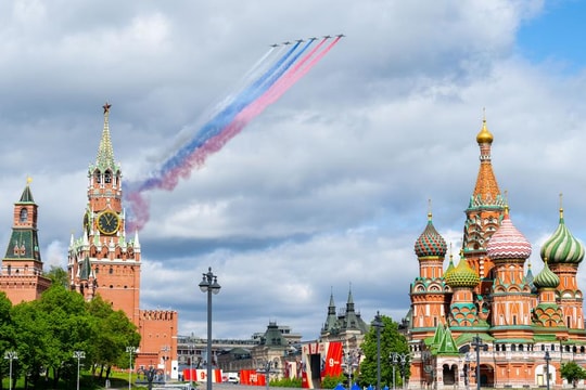 Lệnh ngừng bắn Ngày Chiến thắng do Tổng thống Nga tuyên bố có hiệu lực