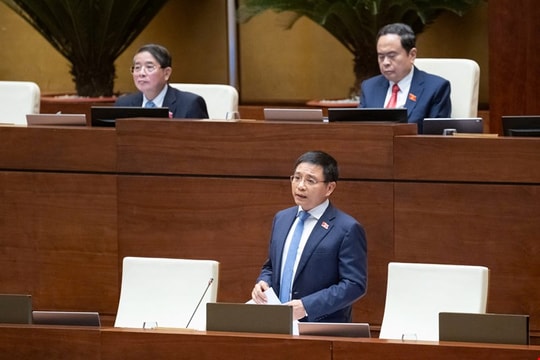 Đại biểu Quốc hội đề nghị bỏ đánh thuế tiêu thụ đặc biệt với xăng dầu, Bộ trưởng Bộ Tài chính nói gì?