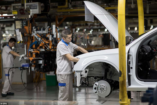 ‏Nhà sản xuất ô tô lớn thứ hai thế giới chuyển sản xuất sang Mỹ‏