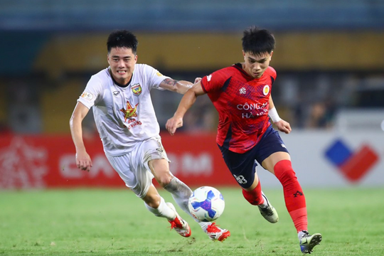 Hồng Lĩnh Hà Tĩnh cầm hòa Công an Hà Nội trong trận cầu không bàn thắng