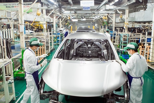 Thuế phát sinh từ 2 công ty Honda và Toyota tăng mạnh