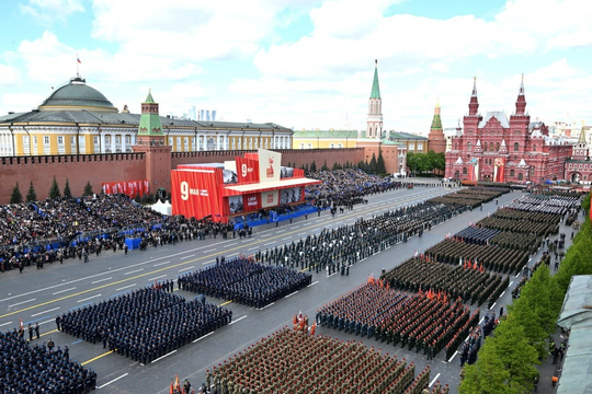 Lễ duyệt binh Ngày Chiến thắng diễn ra hoành tráng trên Quảng trường Đỏ
