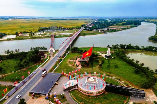 100 năm báo chí cách mạng Việt Nam: Nhớ về đóng góp của người làm báo cho ngày thống nhất đất nước