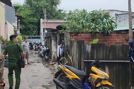 Nhà trọ bốc cháy sau tiếng nổ lớn, 3 người thương vong ở TP.HCM