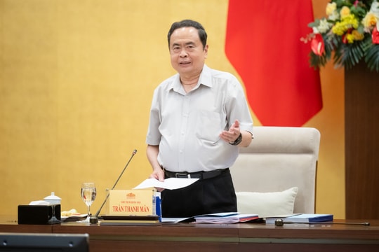 Tránh tư tưởng cục bộ địa phương trong giới thiệu nhân sự sau sắp xếp