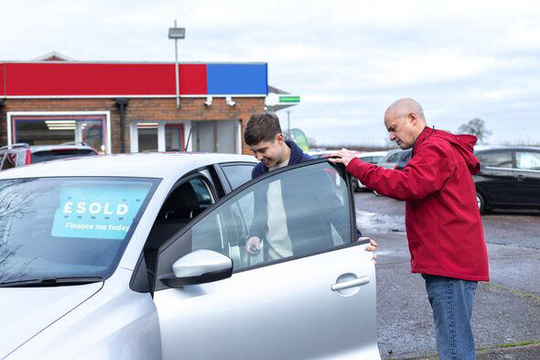 ‏Cảnh giác chiêu lừa phổ biến nhất khi mua xe cũ‏