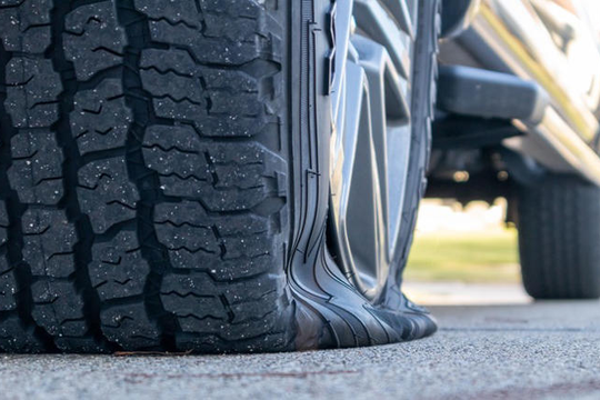 Áp suất lốp thấp có thể phá hỏng hộp số