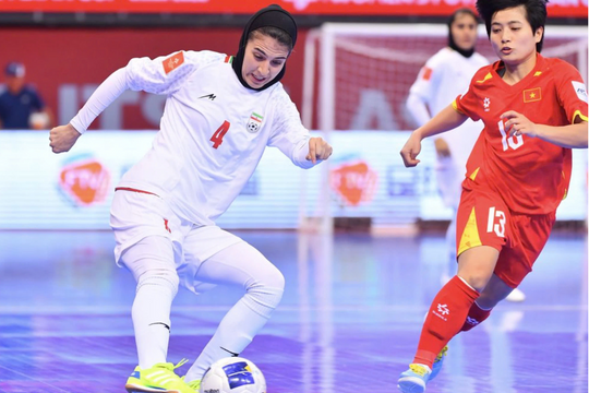 Futsal nữ Việt Nam dẫn đầu bảng sau trận hòa Iran, tự tin bước vào tứ kết châu Á
