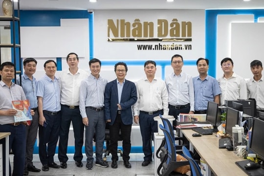 Báo Nhân Dân và Tạp chí Cộng sản chia sẻ kinh nghiệm về chuyển đổi số báo chí