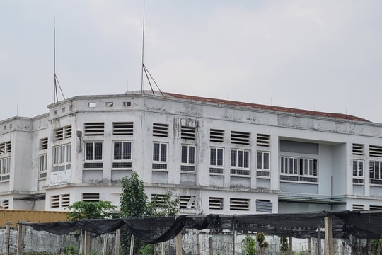 Hà Nội: Dấu hiệu lãng phí từ những chợ dân sinh đầu tư tiền tỷ