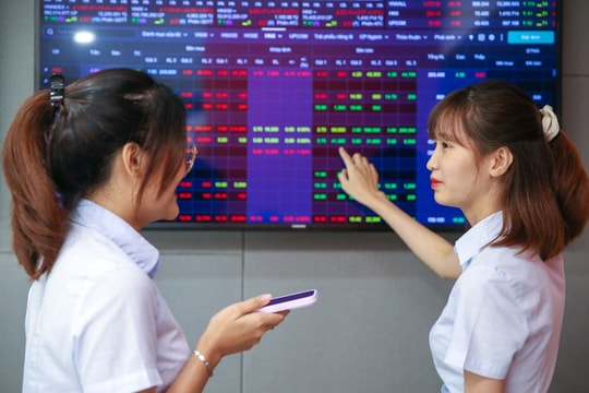 Chứng khoán KIS bị truy thu hơn 1,2 tỷ đồng thuế, lợi nhuận quý I/2025 lao dốc 34%