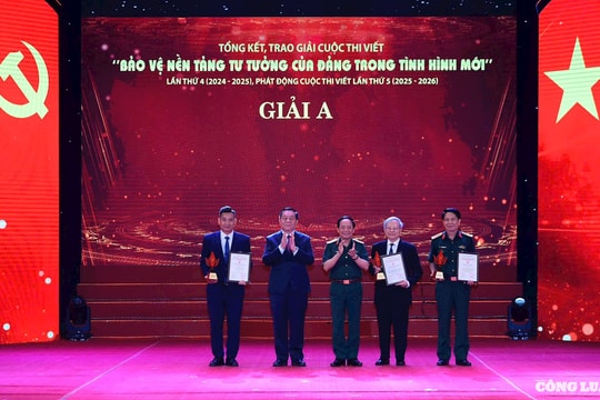 Vinh danh những ngòi bút sắc bén trên mặt trận bảo vệ nền tảng tư tưởng của Đảng