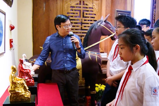 Triển lãm 'Sắc son' – Khi nghề truyền thống giao thoa cùng nghệ thuật