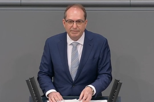 Tình trạng nhập cư bất hợp pháp giảm mạnh ở Đức, nhưng vẫn ở mức cao