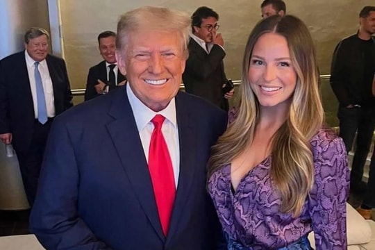 Chân dung nữ trợ lý tài năng và xinh đẹp Margo Martin của ông Trump