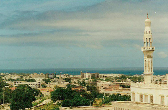 Đánh bom liều chết ở trại tuyển quân Somalia, ít nhất 10 người chết