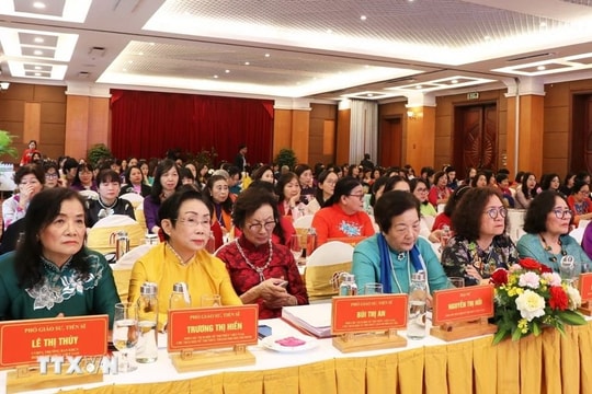 Tăng cơ hội cho nữ trí thức đóng góp vào phát triển khoa học, công nghệ và đổi mới sáng tạo