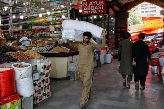 ‏Cơ hội cuối cùng để Pakistan cứu nền kinh tế đang bên bờ vực‏