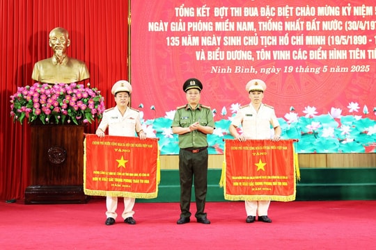 Công an tỉnh Ninh Bình có trên 300 lượt tập thể, cá nhân được biểu dương, khen thưởng