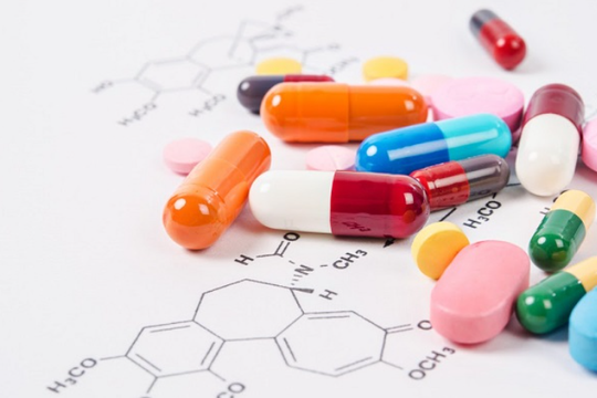 Ngành dược quý I/2025: Phân hóa kết quả kinh doanh, kỳ vọng tăng trưởng