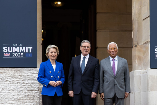 Vương quốc Anh thiết lập lại quan hệ với Liên minh châu Âu