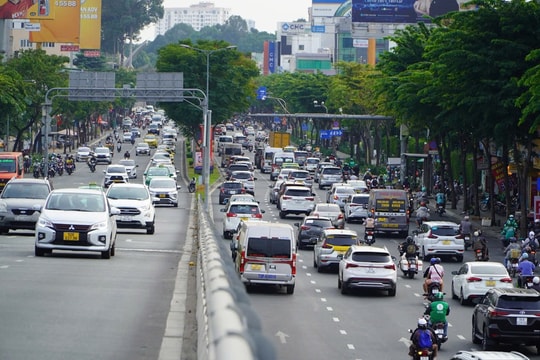 Nhiều xe có nguy cơ dừng bán tại Việt Nam do mức tiêu thụ nhiên liệu