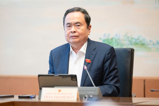 Chủ tịch Quốc hội: Minh bạch khi lựa chọn nhà đầu tư nhà ở xã hội, tránh cơ chế xin-cho