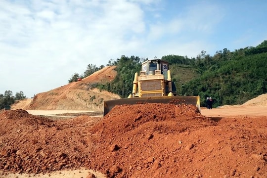 Bộ Xây dựng cảnh báo dừng dự án chậm giải ngân, điểm danh hàng loạt địa phương