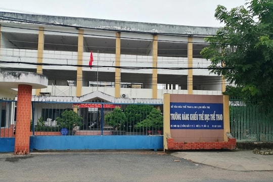 Gây thiệt hại cho ngân sách nhà nước hơn 5,1 tỷ đồng, nguyên Phó Giám đốc Sở Văn hóa - Thể thao và Du lịch Bến Tre bị bắt