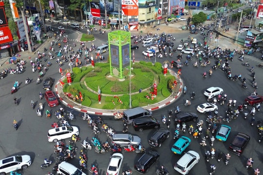 TP HCM nói về tính khả thi việc chuyển đổi xe xăng sang xe điện