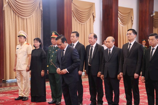 Lễ viếng nguyên Chủ tịch nước Trần Đức Lương tại TP HCM