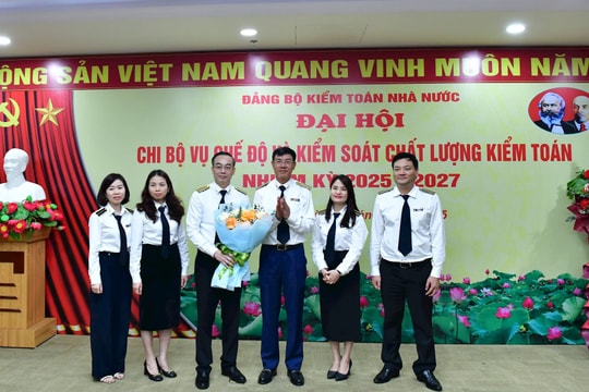 Đại hội Chi bộ Vụ Chế độ và Kiểm soát chất lượng kiểm toán