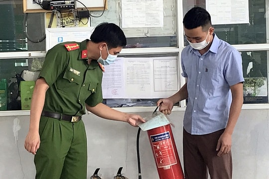 Tăng quyền xử phạt vi phạm phòng cháy, chữa cháy cho Chủ tịch UBND và Trưởng Công an cấp xã