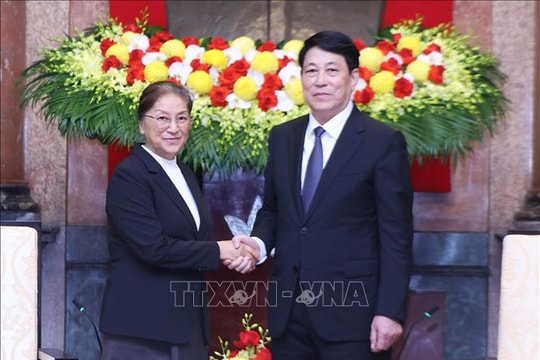 Chủ tịch nước Lương Cường tiếp Phó Chủ tịch nước Lào