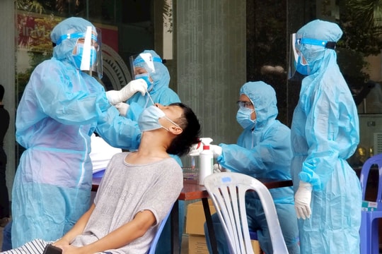 Số người mắc Covid-19 tăng mạnh tại Hà Nội trong tuần qua