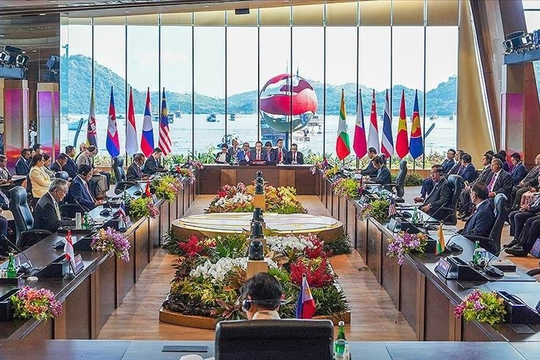 ‏ASEAN muốn bứt phá khỏi lối mòn kinh tế cũ giữa cơn bão thuế của Mỹ‏