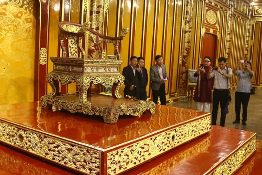 Phó Thủ tướng Mai Văn Chính chỉ đạo xử lý vụ bảo vật quốc gia 'Ngai vua triều Nguyễn' bị phá hoại