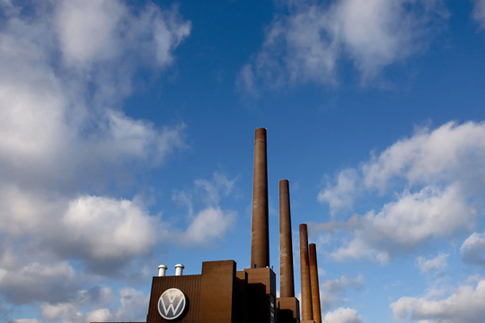 ‏4 cựu lãnh đạo Volkswagen bị kết tội gian lận khí thải‏