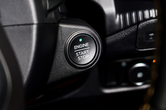 Xe không chìa vẫn nổ máy dù pin điều khiển hết sạch