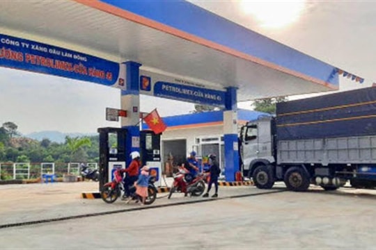 Giá xăng ngày mai có thể tăng trở lại, mức tăng được dự báo không quá 100 đồng mỗi lít