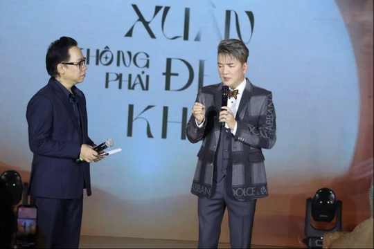 Đàm Vĩnh Hưng tái xuất sau 9 tháng, bật khóc trong họp báo ra mắt album mới