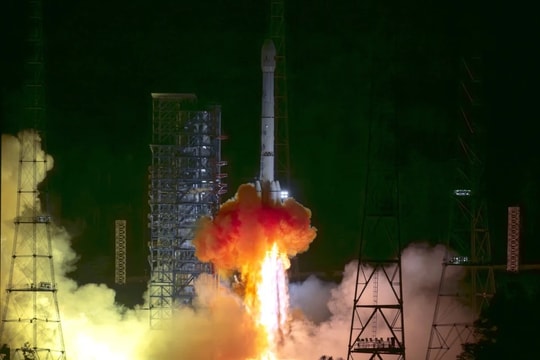 Trung Quốc phóng tàu vũ trụ Thiên Vấn-2, khám phá tiểu hành tinh và sao chổi