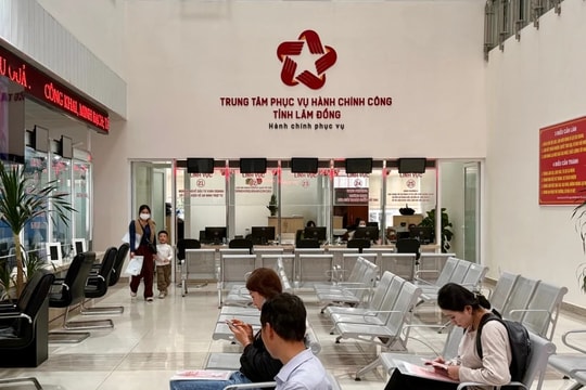 Sau sáp nhập, cấp xã tạm thời giữ 32 biên chế, điều chỉnh theo dân số và địa bàn