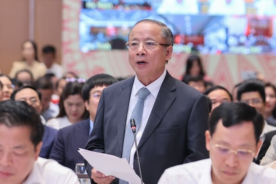 Kiến nghị loạt giải pháp tháo gỡ rào cản, chuyển hộ kinh doanh sang mô hình doanh nghiệp