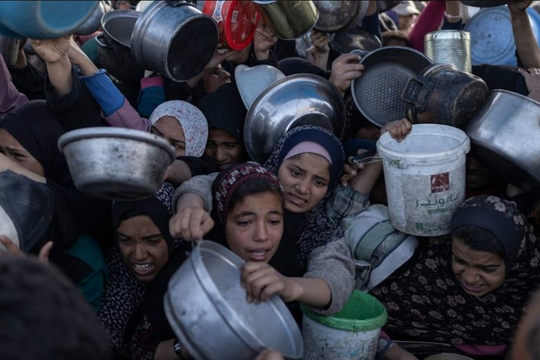 Thêm 72 người chết trong các cuộc không kích của Israel ở Gaza, gồm nhiều trẻ em trong lều