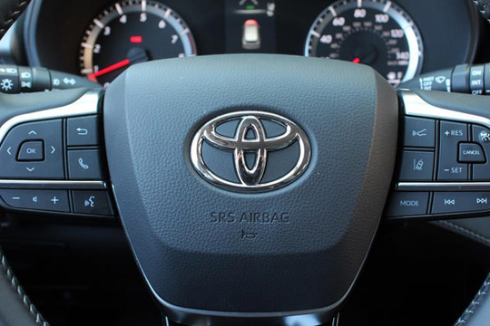 ‏Cách nhận biết Toyota “xịn Nhật” chỉ trong vài giây‏